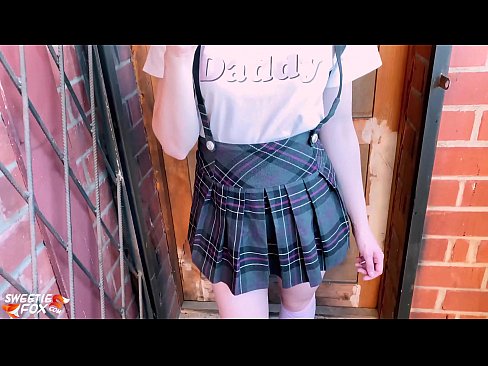 ❤️ Schoolgirl Sucks a dick gu domhainn agus fucks an àite clasaichean. ❌ Porn anal aig porn gd.hqpornvideos.ru ☑