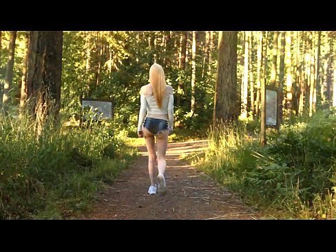 ❤️ Bidh boireannach brèagha a ’gluasad gu slaodach, chan e bhidio nude ❌ Porn anal aig porn gd.hqpornvideos.ru ☑
