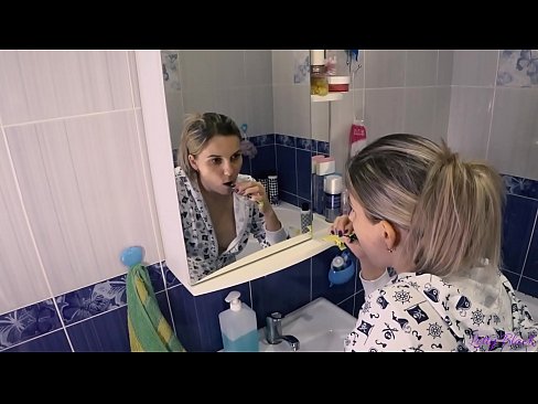 ❤️ Bidh Hack le òga ann am pajamas a’ crìochnachadh cum beòil ann an asal - letty black ❌ Porn anal aig porn gd.hqpornvideos.ru ☑